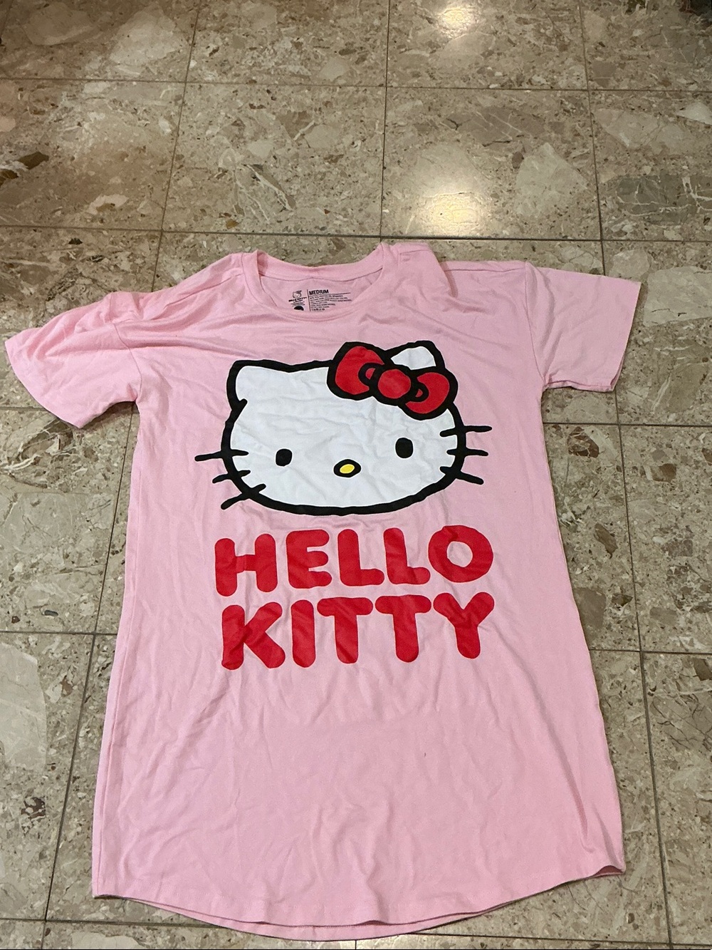 Hello Kitty Pink Nightgown women size medium, new with tags